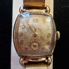 Vintage Bulova 10K gold filled, wind up wristwatch, Running, on time, 