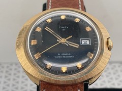 1970 Mens Timex 38MM Mechanical 21 Jewel UFO Date Watch Band Works
