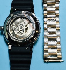 ONOLA RED DIAL 42MM DIVER AUTOMATIC QR STAINLESS STEEL BRACELET & SILICONE BAND!
