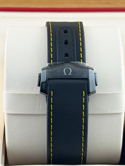 2024 OMEGA Speedmaster Dark Side of the Moon Apollo 8 44.25mm COMPLETE SET
