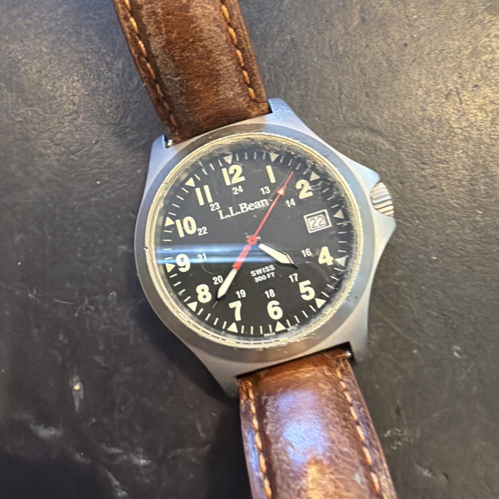 AG83 L.L.Bean Stainless Wristwatch 100M Water Resistant Mens 40mm Untested As Is