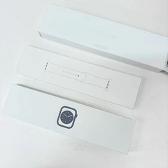 One Only Apple Watch Series 8 (GPS Model) 45mm Silver Aluminum Case with White S