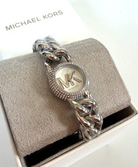 MICHAEL KORS OUTLET Petite Pavé Silver-Tone Chain-Link Watch BNWT Gift Box $275