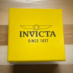 Invicta Men’s Analog Chronograph Tachymeter Black/Gold Dial White Strap Box