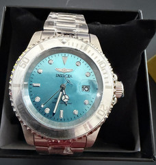 Invicta Pro Diver Men’s Quartz 40mm Blue Dial SS Bracelet 200m w/ Box