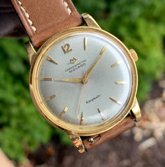 Vintage Movado Kingmatic Chronometre 18K Solid Gold Automatic Wristwatch