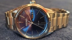 Seiko Solar Blue Dial Stainless Steel Watch SNE525P1 Great Condition