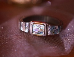 Vintage Womens Watch Abalone Shell Dial Silver Tone Stretch Band