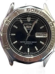 SEIKO 5 SPORTS Automatic Watch Black Dial 100M Water Resistant Pre-owned – Fair
