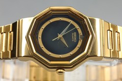 SEIKO V701-5K70 Decagon Quartz Black Dial Men’s Watch Vintage 1991 [Near MINT]