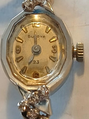 Bulova 14K Vintage 1940s Women’s Cocktail Watch 10 Diamonds 23 Jewels Working