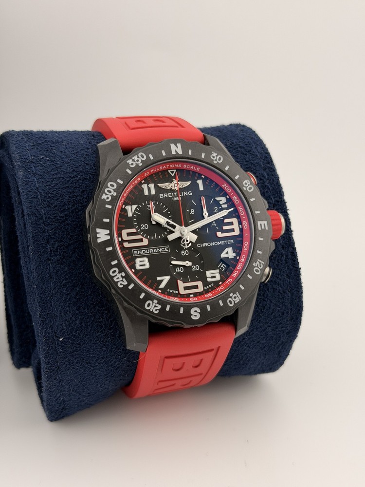 2020 Breitling Endurance Pro Black Dial on Rubber Strap X82310D91B1S1 Complete