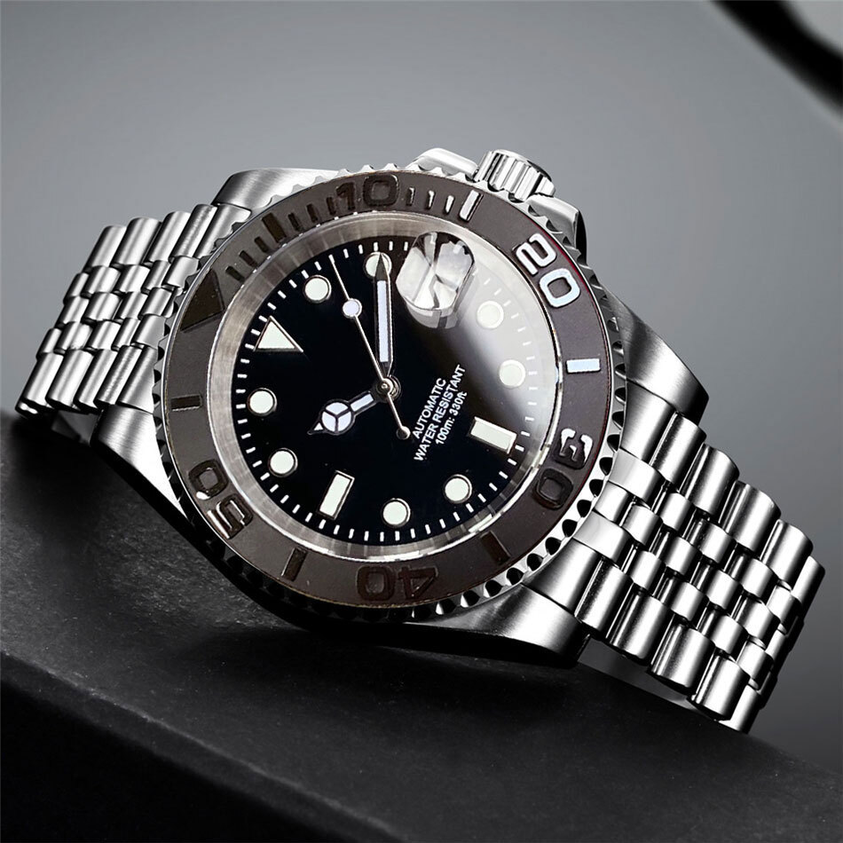200M Waterproof Diver NH35 PT5000 Men Watch Black Dial Luminous Jubilee Strap