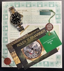 ROLEX SUBMARINER 40 MM 16613 18K YELLOW GOLD/STEEL BLACK DIAL/BEZEL W/BOX/PAPER