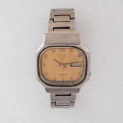 Vintage Seiko 5 Automatic Hexagonal Case 7009-529B Champagne Patina Dial Watch