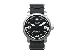 Lum-tec Dive Watch Combat B73 200M BGW9 Super-Luminova 2 straps US Made 43mm NIB