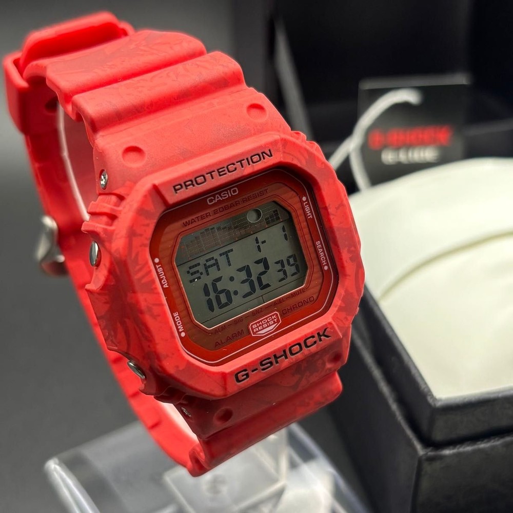 CASIO G-SHOCK G-LIDE GLX-5600F-4JF Men’s Wrist Watch Digital Red Used with Box
