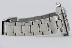 Rolex GMT-Master 1675 Pepsi Matte Black Dial Oyster Fold Over Band Circa 1973