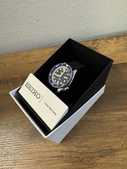 Seiko 5 Sport Mens SRPD93 Blue Dial Automatic Silicone Band Watch (READ)
