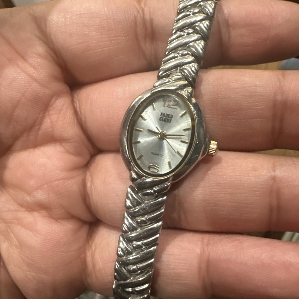 Working Faded Glory Silver 20mm Women’s Watch Bracelet Band Analog Fit 7.5in