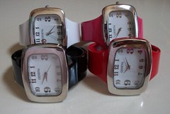 Women’s number dial pink, red & black finish bangle cuff fashion casual watch