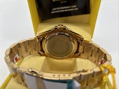 New Invicta Men’s Pro Diver Quartz Watch Stainless Steel Strap – Gold (30024)