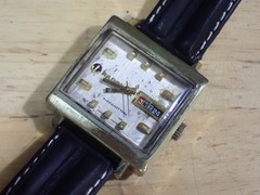 Rado Manhattan 25 Jewel Men’s Automatic Wristwatch runs Look Water Sealed 1859