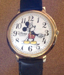 Disney Time Works Mens Vintage Mickey Mouse Watch (Large Dial)-Leather READ
