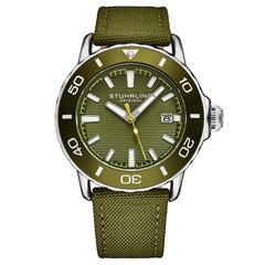 Voyager 4049 44mm Green | Green Dial Wristwatch 4049.2