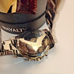RAYALTY CHRONOGRAPH DIAMOND BEZEL WATCH WITH Extra BANDS