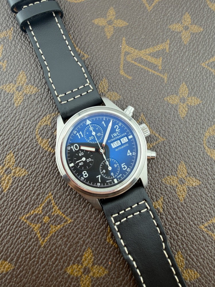 IWC Pilot Chronograph Der Fliegerchronograph Steel Stainless Case Swiss Made