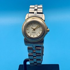 EDDIE BAUER Women’s Vintage Wristwatch SM Multi Bezel Convertible Works New Batt