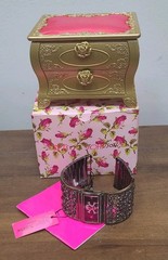Betsey Johnson Skull Watch Chain Link Cuff Crossbone Rhinestones Y2K Vintage BOX