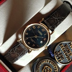 NOS Belair ETA Water Resistant Super Croc. Leather Quartz Swiss Watch Black Gold