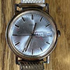 Vintage Timex Men’s Watch 34.5mm 1970’s Silver Tone Metal Convex Face