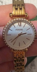 Fossil Rose Gold Tone Woman’s Watch 32mm Diamond Bezel Date ES2889.