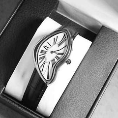 Melting Crash Watch Dali Paris French Vintage Rare Irregular Shape Waterproof US