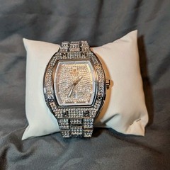 Silver Tonneau watch Diamond-Pattern Dial stainless steel Band Water-Resistant