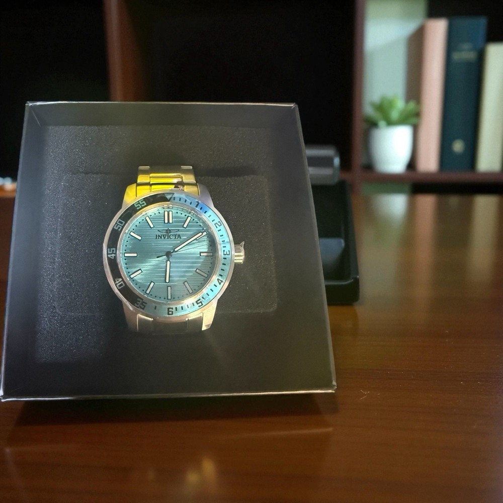 Invicta Specialty Gramercy
