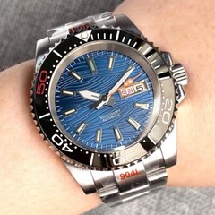 40MM NH36A Blue Dial Automatic Men Watch Sapphire Glass Luminous Screw Crown
