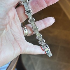 Bulova Women’s Pink Face Stainless Steel Crystal Bracelet Clasp – Works