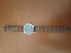 Men’s watch gold in color, called Diamond, brown imitation brown leather band
