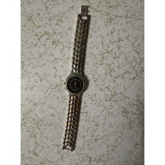 Geneva Quartz Women’s Silver Tone Stretch Band Watch Black Dial Needs Battery