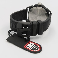 LUMINOX XL.1051 Military Black Red Dial Rubber Fabric Band Men’s Watch Boxed