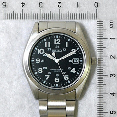 SEIKO SPIRIT 7N42-8260 Luminous Date Military Men’s Field Watch 2011 Japan