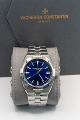 New 2026 Vacheron Constantin Overseas 4520V Blue Dial 41mm – Complete Set