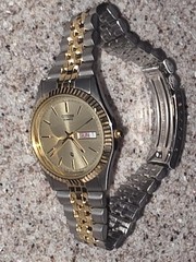 Vtg Citizens Two Tone Stainless Steel CQ President 6100 ECO Day Date Watch w/Box
