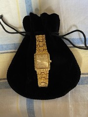 New Unused Pair Futura Men & Woman His & Hers Gold Nugget Quartz Watch Japan Mov