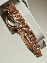 Womens Rose Gold Watch Mesh Metal Band CZ Dial New Long Life Battery