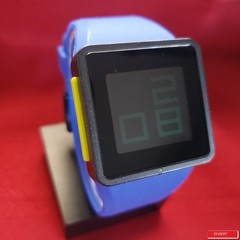 Nixon “The Newton Digital” (Blue & Lime Green) 30M China Movement [Sample]